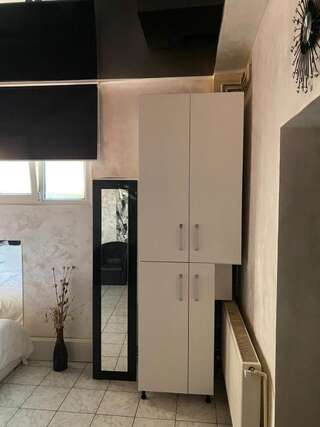 Гостевой дом Casa Rania Jacuzzi Сибиу Номер Делюкс с кроватью размера «king-size»-5